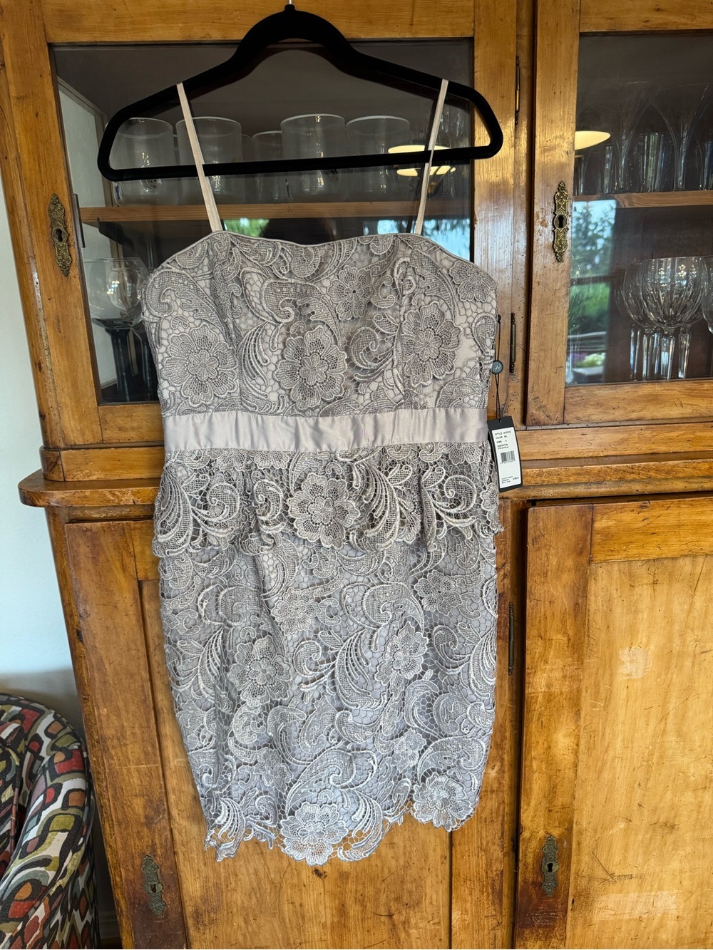 Adrianna Papell Light Gray Lace Mini Dress Removable spaghetti straps sz 8 NWT